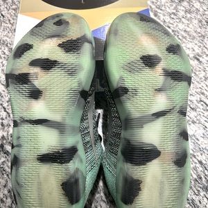 Kobe 11 All Star comes with original box